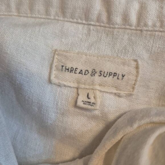 Thread & Supply Off White Linen/Rayon Short Cuffed Sleeve V-Neck Top EUC - Picture 7 of 8